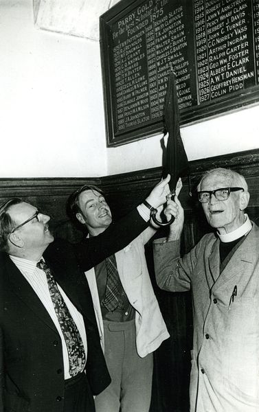 File:Small3.jpg